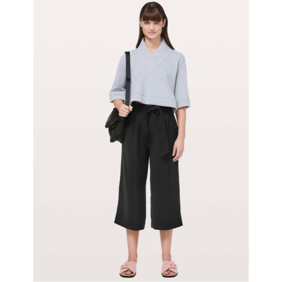 NWT LULULEMON Noir Wide-Leg Tie-Waist High Rise Flowy Crop Pants Black Size 2 - Picture 4 of 10